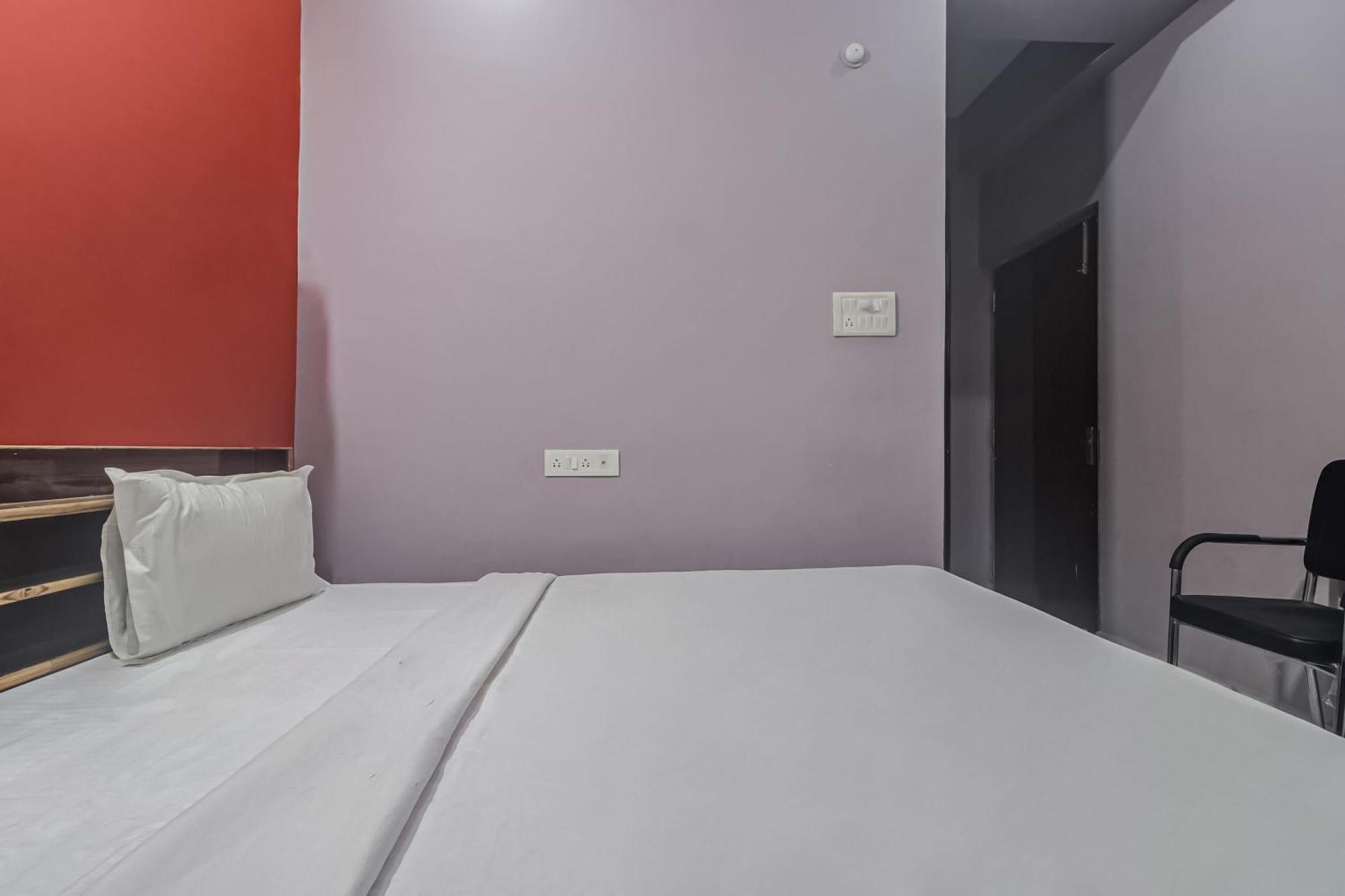 Hotel O Kautilya Inn Danapur Экстерьер фото